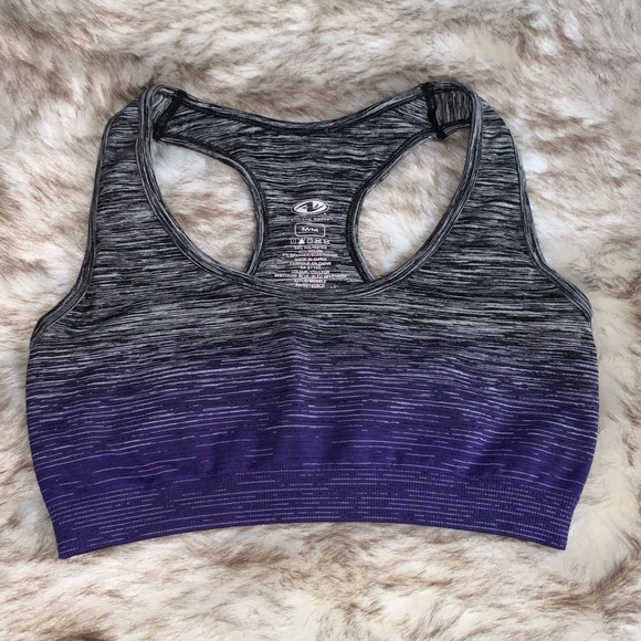 5 Different Sports Bras! All for $25 - Picture 3 of 16